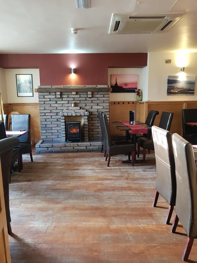Harry'S Hotel & Restaurant Аберистуит Экстерьер фото